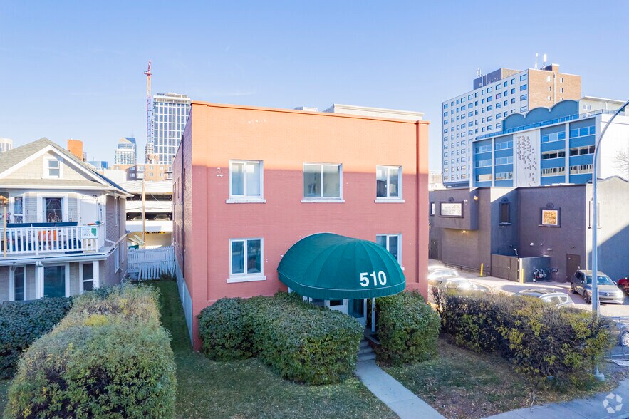 More Photos Of 510 19th Ave SW, Calgary Apartments For Sale
