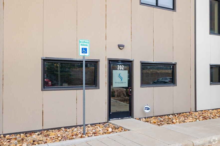More Photos Of 3000 Airport Dr, Erie Light Manufacturing For Sale