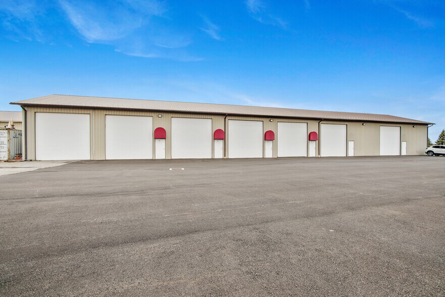 More Photos Of 491 Erie St, Lancaster Warehouse For Sale