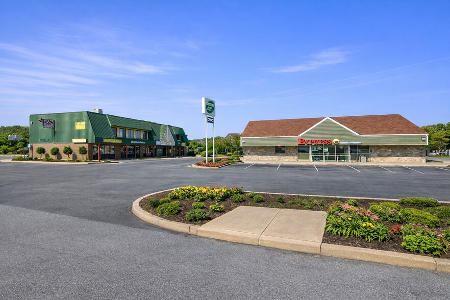 More Photos Of 707 Pulaski Hwy, Bear Storefront For Lease