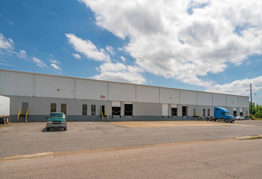 More Photos Of 10700 Ridgeway Industrial Dr, Olive Branch Warehouse For Lease