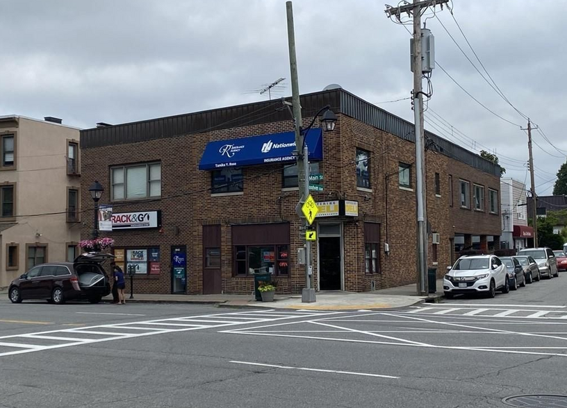 Primary Photo Of 77-79 E Main St, Elmsford Storefront Retail Office For Lease