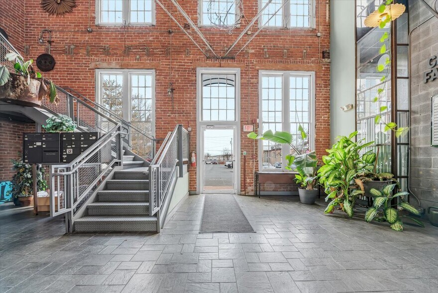 More Photos Of 241 E 4th St, Frederick Loft Creative Space For Sale