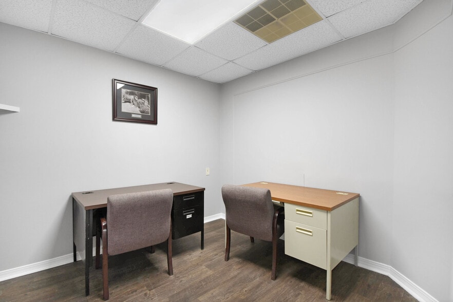 More Photos Of 1840 Dunn Ave, Jacksonville Medical For Lease