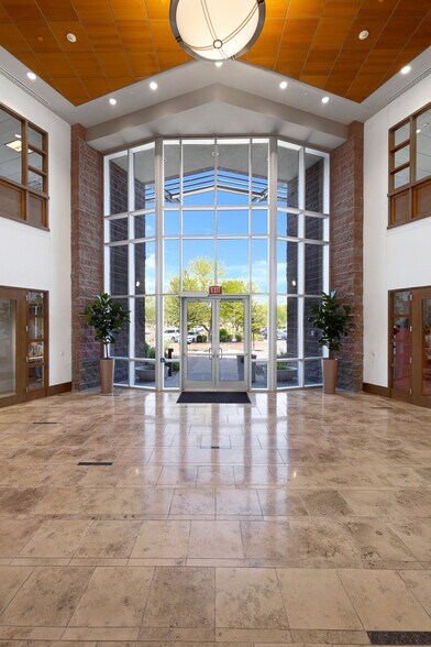 More Photos Of 9237 E Via De Ventura, Scottsdale Office For Sale