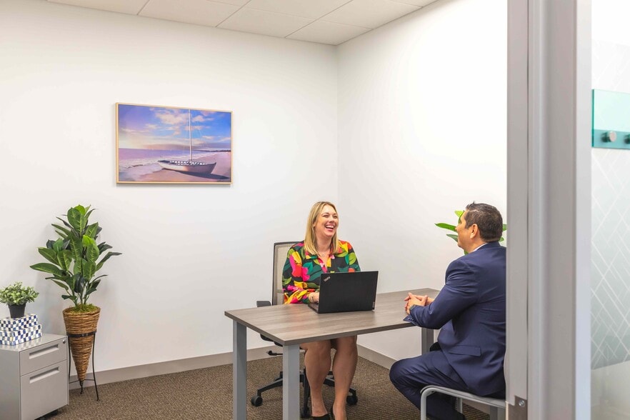 More Photos Of 1200 N Federal Hwy, Boca Raton Coworking Space