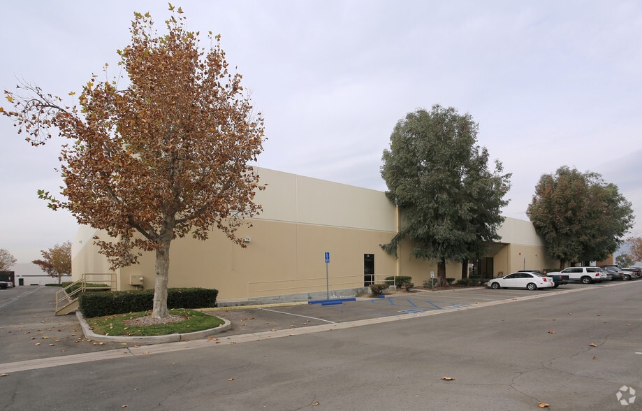 Primary Photo Of 1805 E Riverview Dr, San Bernardino Manufacturing For Sale