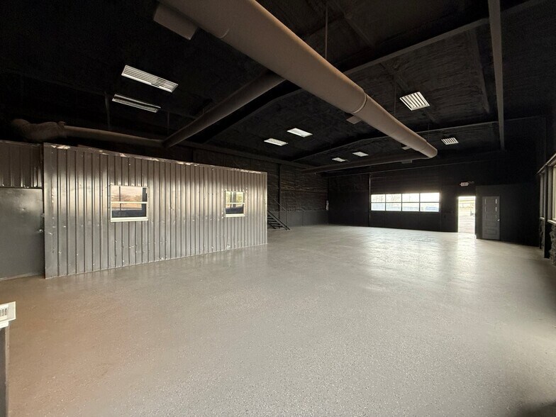 More Photos Of 5308 W Wall St, Midland Freestanding For Sale