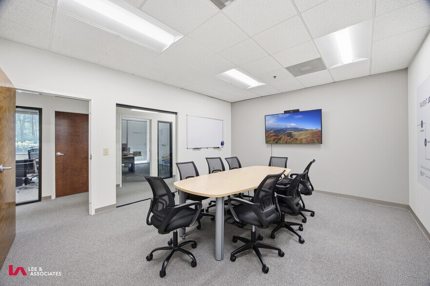 More Photos Of 1000 Cobb Place Blvd, Kennesaw Light Distribution For Lease