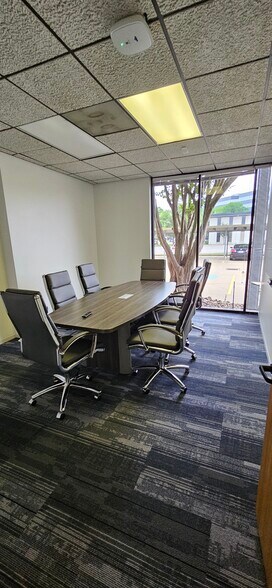 More Photos Of 16850 Diana Ln, Houston Loft Creative Space For Sale