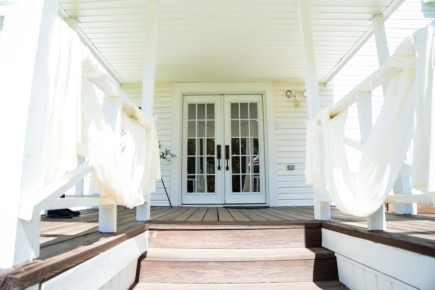 More Photos Of 10200 FM 344, Whitehouse Religious Facility For Sale