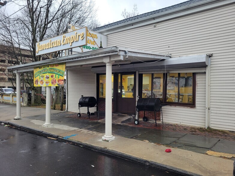 More Photos Of 17-23 Spring St, Trenton General Retail For Sale