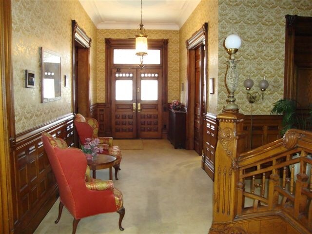More Photos Of 1015 S 4th St, Louisville Office Residential For Sale