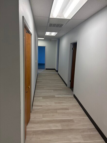 More Photos Of 1402 Holly Rd, Corpus Christi Truck Terminal For Lease