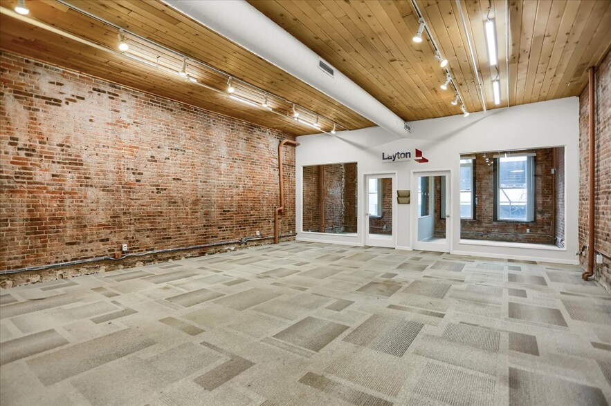 More Photos Of 1620 Market St, Denver Office For Lease