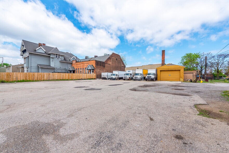 More Photos Of , Cleveland Unknown For Sale