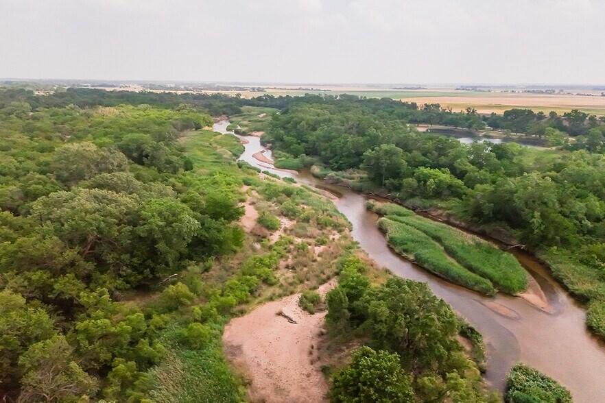 More Photos Of 9111 Long View Road, Burrton Land For Sale