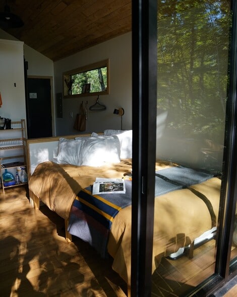 More Photos Of 22642 Highway 6 N, Crosby Hotel For Sale