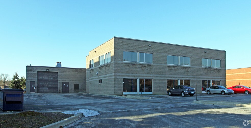 More Photos Of 14 Abacus Rd, Brampton Office For Lease