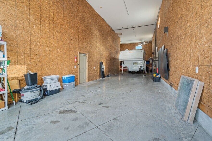 More Photos Of 201 Graves Rd, Goodlettsville Office For Sale