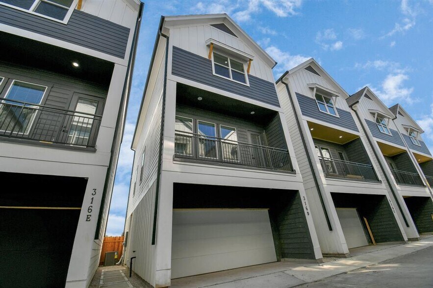 More Photos Of 316 Thornton Rd, Houston Apartments For Sale