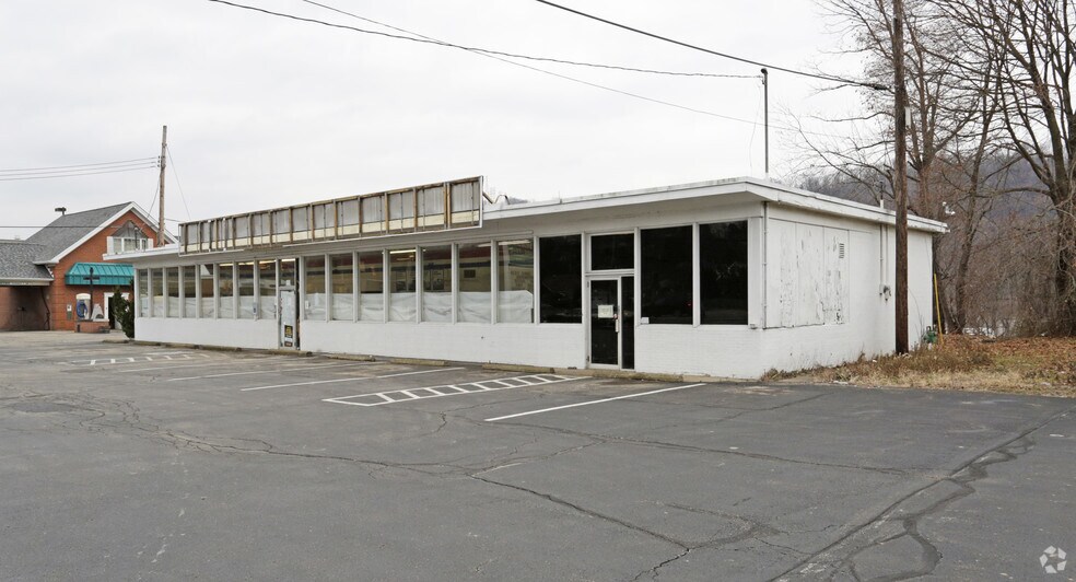 More Photos Of 1112 Pittsburgh St, Cheswick Freestanding For Lease