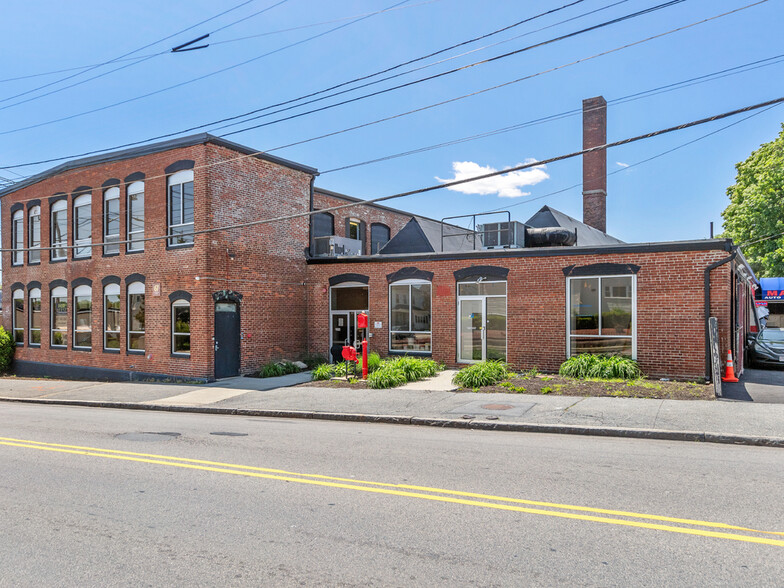 Primary Photo Of 67 Maplewood St, Malden Office For Lease