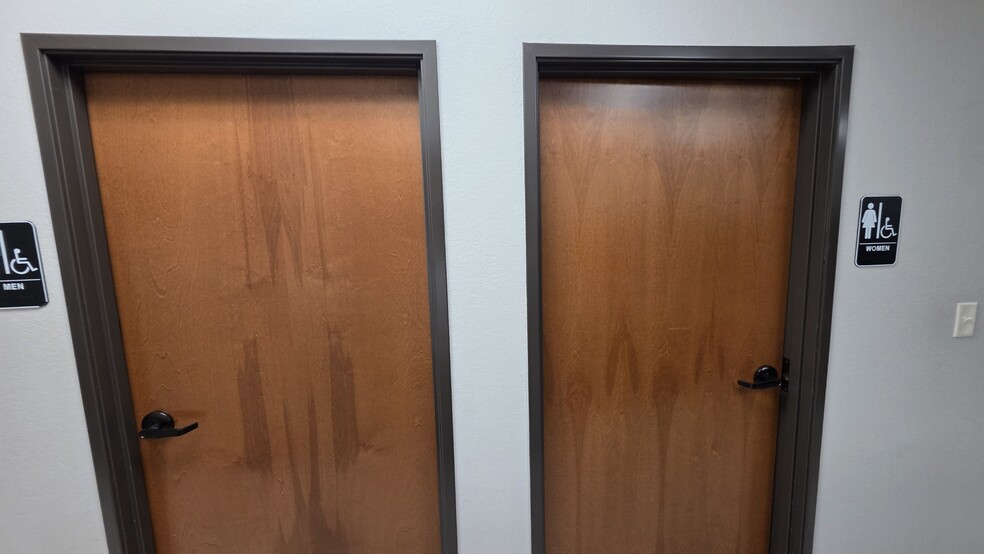 More Photos Of 3900 TX-158, Midland Loft Creative Space For Lease