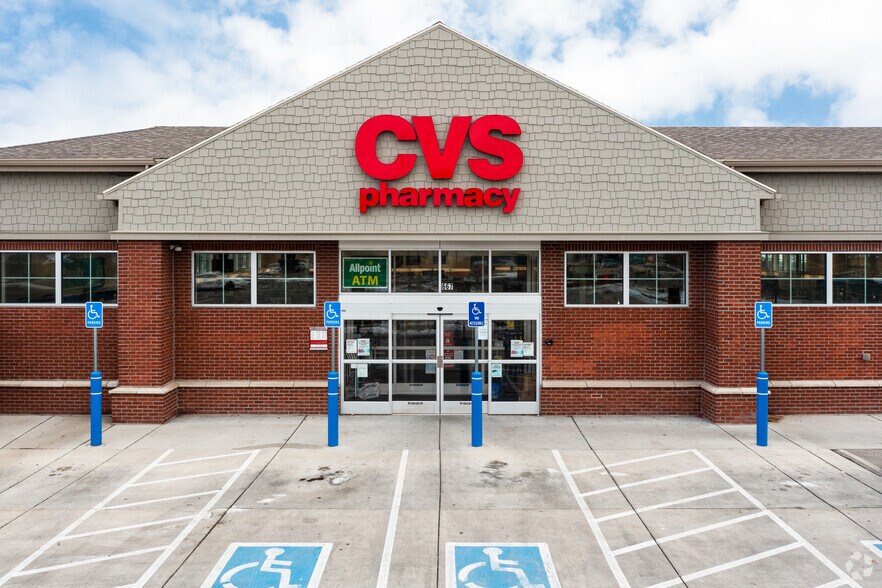 More Photos Of 667 E 9000 S, Sandy Drugstore For Sale