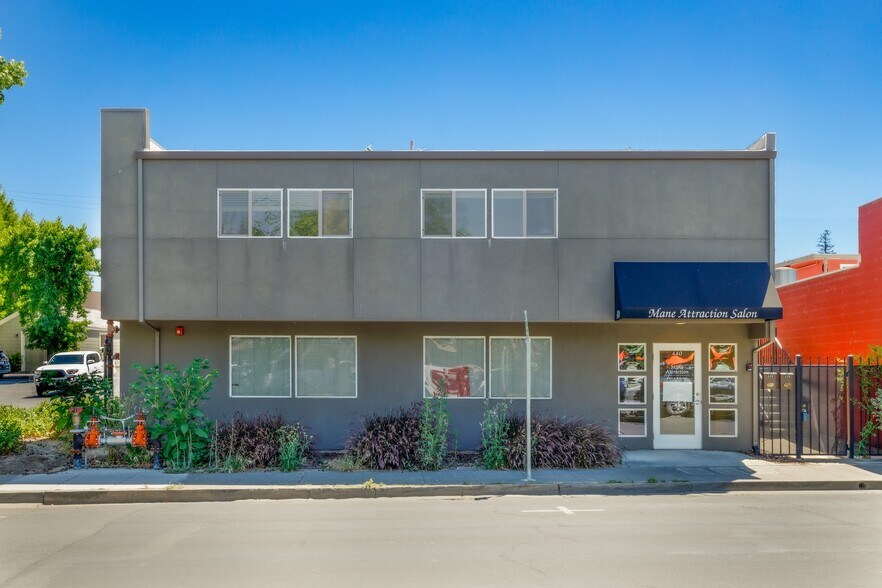More Photos Of 436-440 Center St, Healdsburg Storefront Retail Residential For Sale
