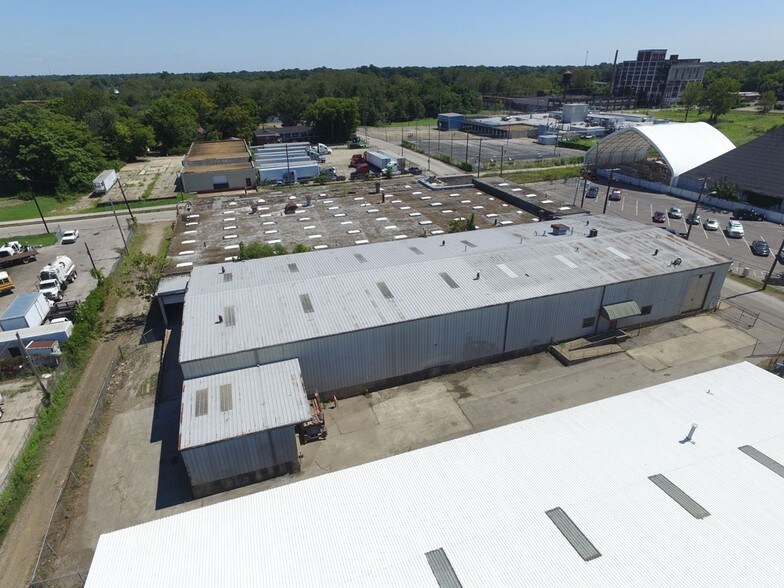 More Photos Of 66 W Colorado Ave, Memphis Warehouse For Sale
