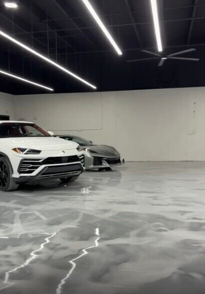More Photos Of 36 XX NW 76 Ave, Miami General Retail For Lease