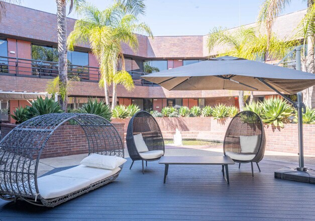 More Photos Of 5151 Shoreham Pl, San Diego Office For Lease