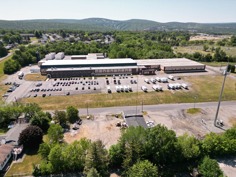 Primary Photo Of 600 Sanders St, Scranton Warehouse For Sale