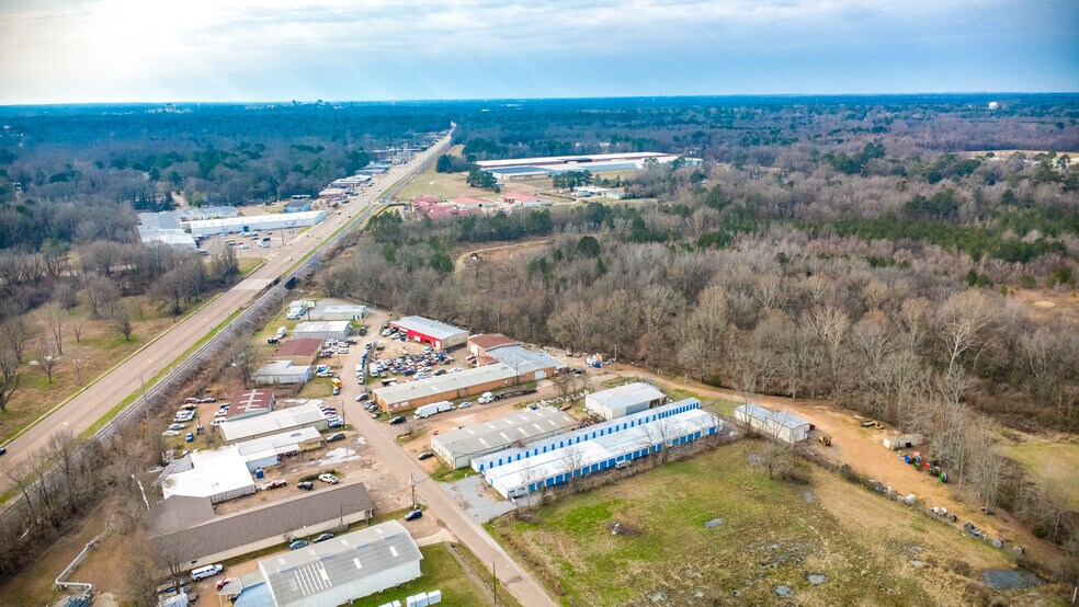 More Photos Of 5849 N Commerce Plz, Jackson Self Storage For Sale