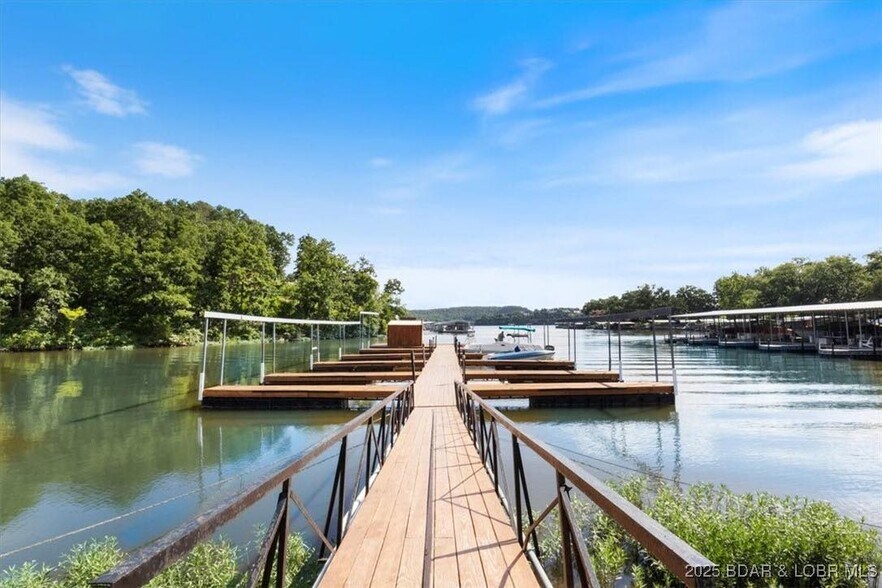 More Photos Of 267 Runaway Dr, Climax Springs Hotel For Sale