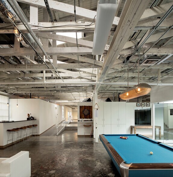 More Photos Of 1620 Euclid St, Santa Monica Loft Creative Space For Sale