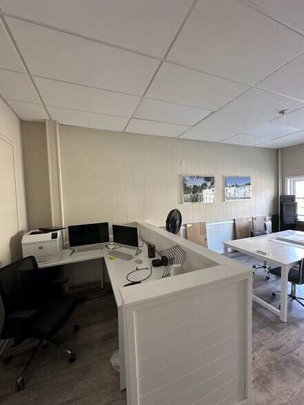 More Photos Of 2 S Main St, Woodstown Storefront Retail Residential For Lease