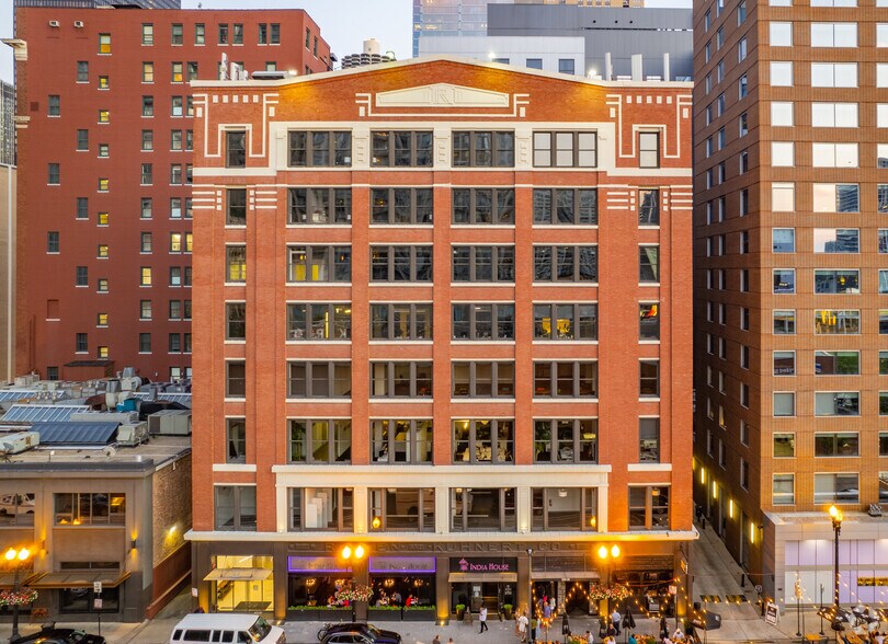 More Photos Of 57-59 W Grand Ave, Chicago Loft Creative Space For Lease