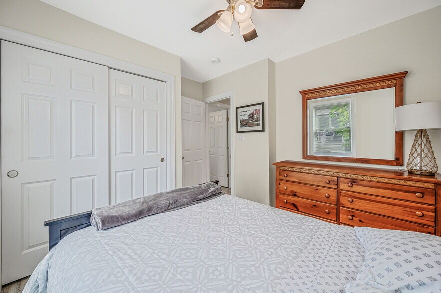 More Photos Of , Greenport Multifamily For Sale