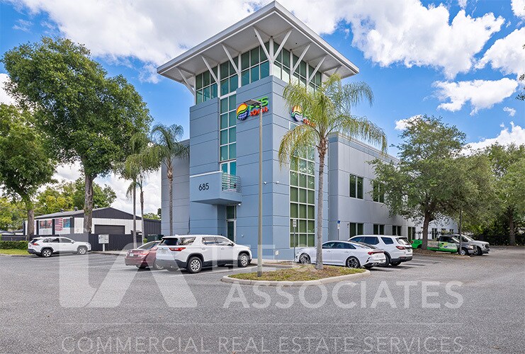 More Photos Of 685 S Ronald Reagan Blvd, Longwood Flex For Sale