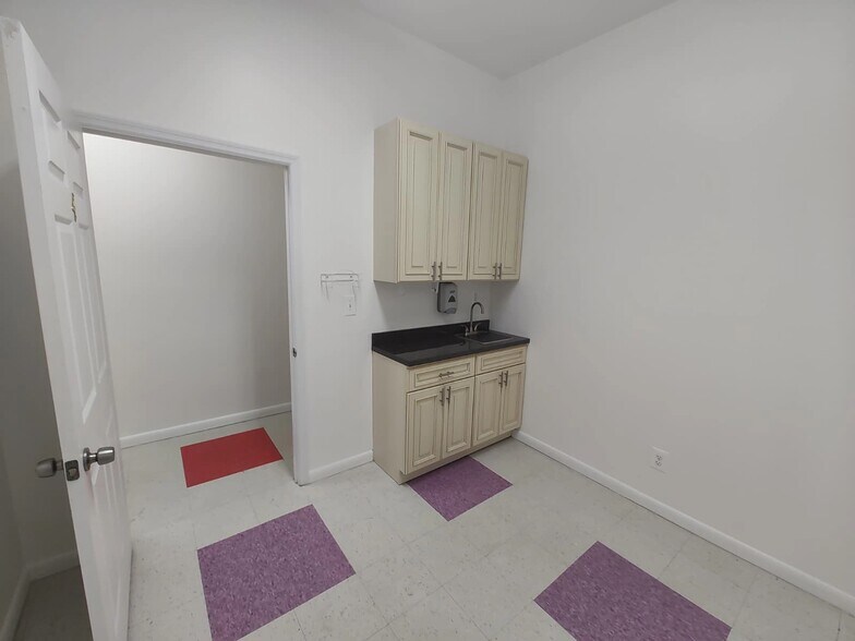 More Photos Of 3703 92nd St, Jackson Heights Storefront Retail Office For Lease