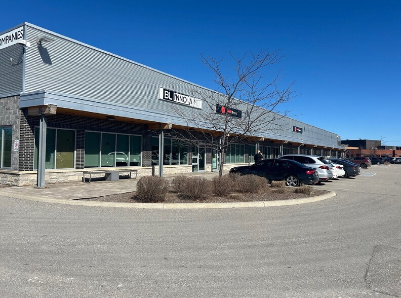 More Photos Of 525 Cochrane Dr, Markham Research And Development For Sale