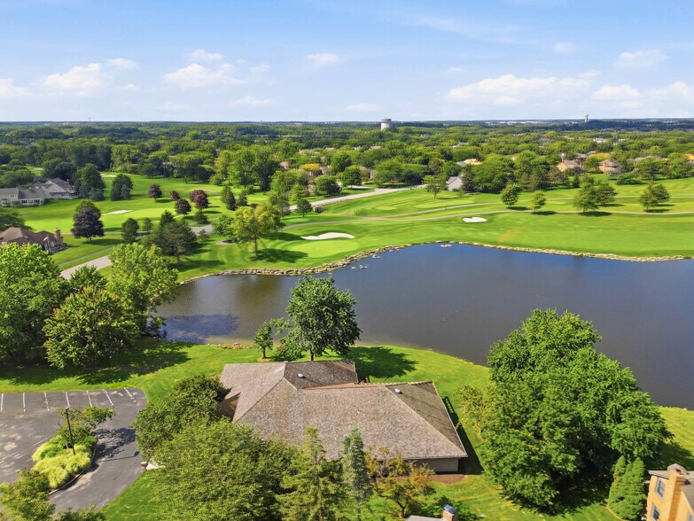 More Photos Of 6100 Memorial Dr, Dublin Medical For Sale
