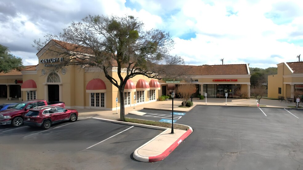 More Photos Of 16350 Blanco Rd, San Antonio Unknown For Lease