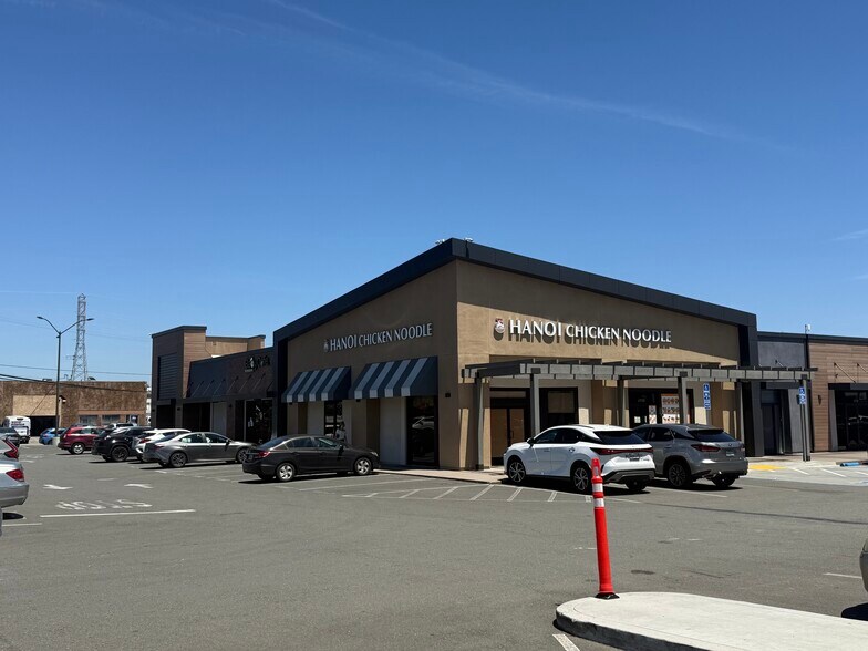 More Photos Of 13750-13756 Doolittle Dr, San Leandro Unknown For Lease
