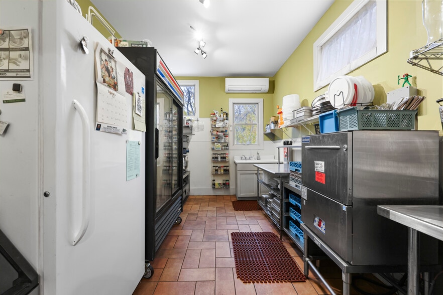 More Photos Of 437 W Main St, North Adams Restaurant For Sale