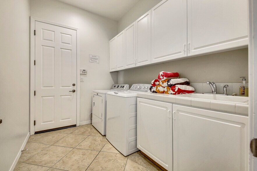 More Photos Of 48668 Stillwater St, Indio Specialty For Sale