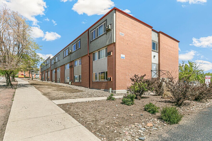 More Photos Of 2475-2503 Hancock Expy, Colorado Springs Apartments For Sale