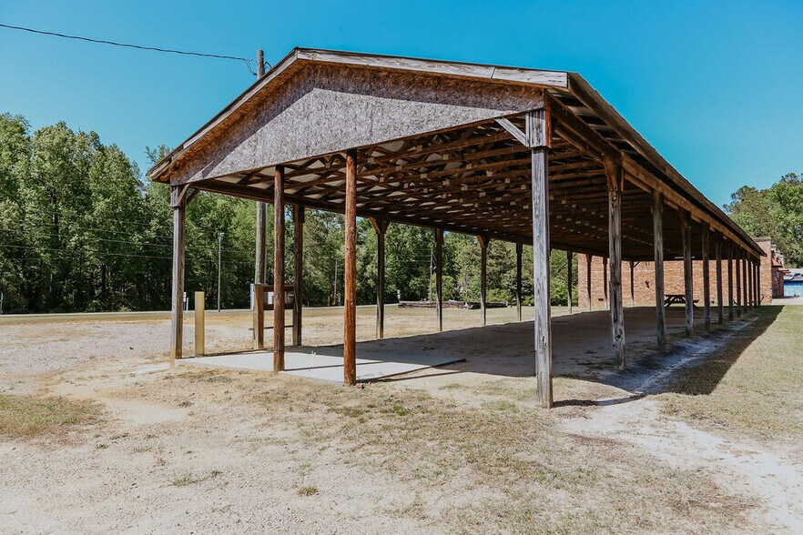 More Photos Of 3737 US Highway 1, Vass Warehouse For Sale